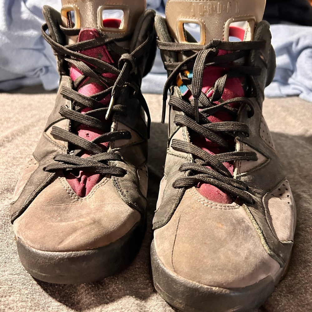 Nike Js - Picture 3 of 4